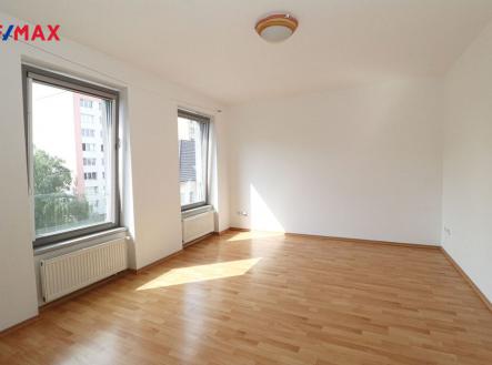 Pronájem bytu, 1+kk, 30 m²