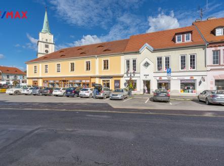 Pronájem obchodní prostor, 232 m²