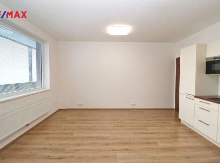 Pronájem bytu, 2+kk, 51 m²