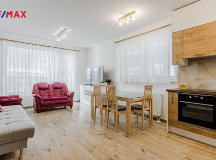 Prodej bytu, 3+kk, 64 m²