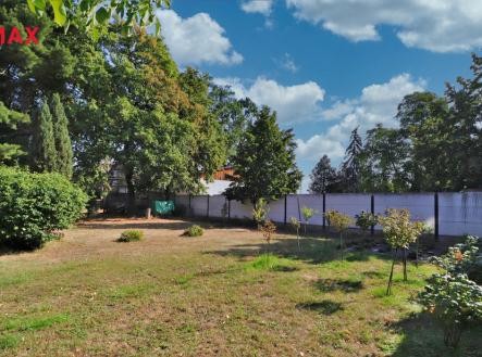 Prodej - pozemek pro bydlení, 668 m²