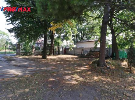 Prodej - pozemek pro bydlení, 668 m²