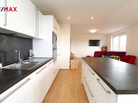 Pronájem bytu, 4+kk, 117 m²