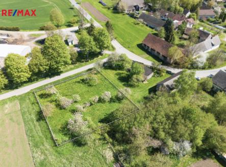 Prodej - pozemek pro bydlení, 1 102 m²