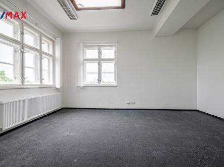Pronájem - kanceláře, 21 m²