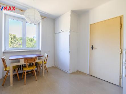 1b2a0518-hdr.jpg