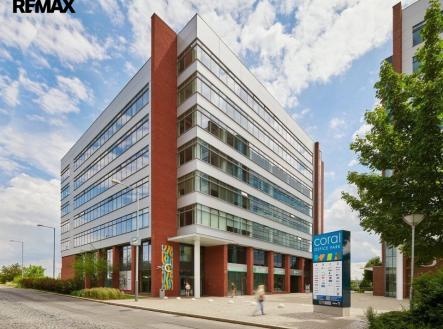 Pronájem kanceláře, 447 m²