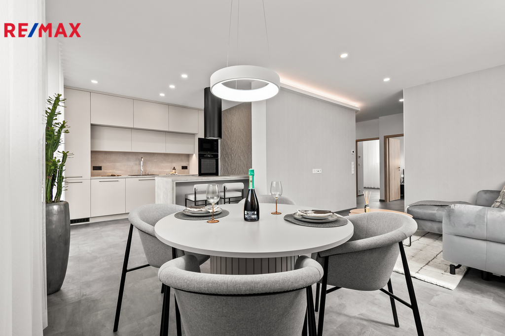 Pronájem nového bytu 3+kk, Vochov_Michal Bláha Reality