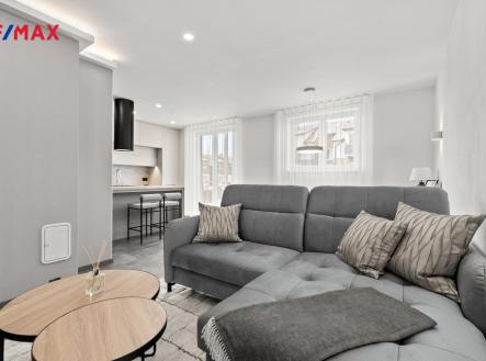 Pronájem bytu, 3+kk, 76 m²