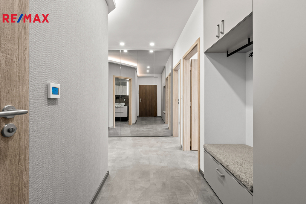 Pronájem nového bytu 3+kk, Vochov_Michal Bláha Reality