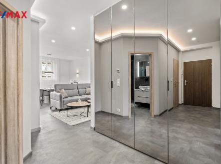 Pronájem bytu, 3+kk, 76 m²