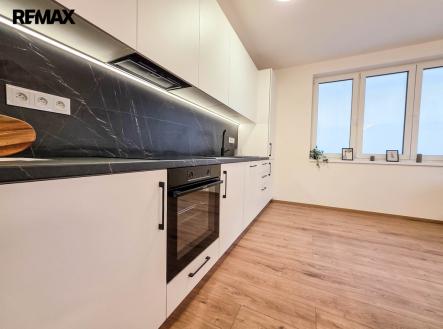 Prodej bytu, 3+kk, 89 m²