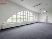 Pronájem kanceláře, 245 m²