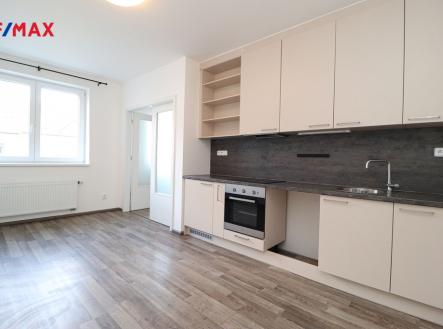 Pronájem bytu, 1+1, 40 m²