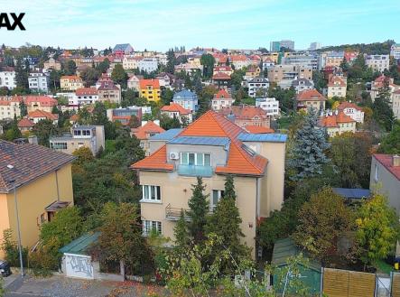 Prodej nájemního domu, 337 m²