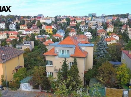 Prodej nájemního domu, 337 m²