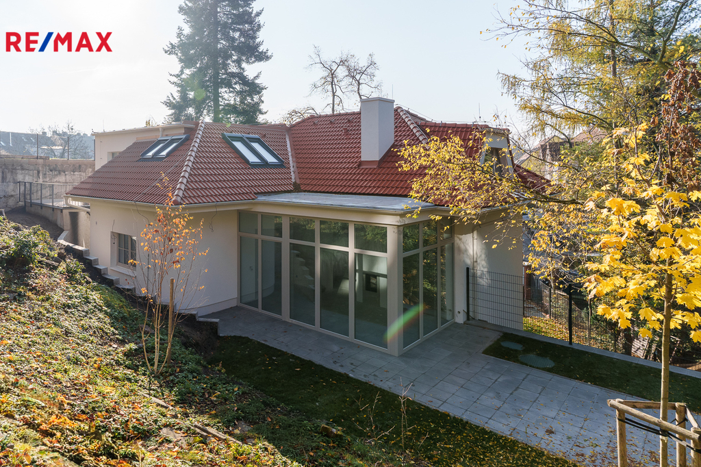 Prodej 5+1 se zahradou, terasou, balkony a parkováním, Praha 10 – Záběhlice u Hamru