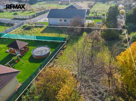 Prodej pozemku pro bydlení, 1 424 m²