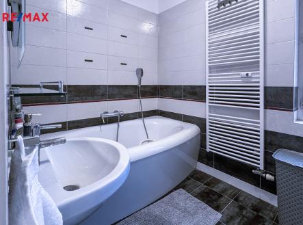 Pronájem bytu, 2+kk, 50 m²