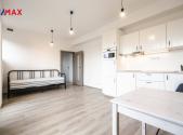 Pronájem bytu, 1+kk, 32 m²