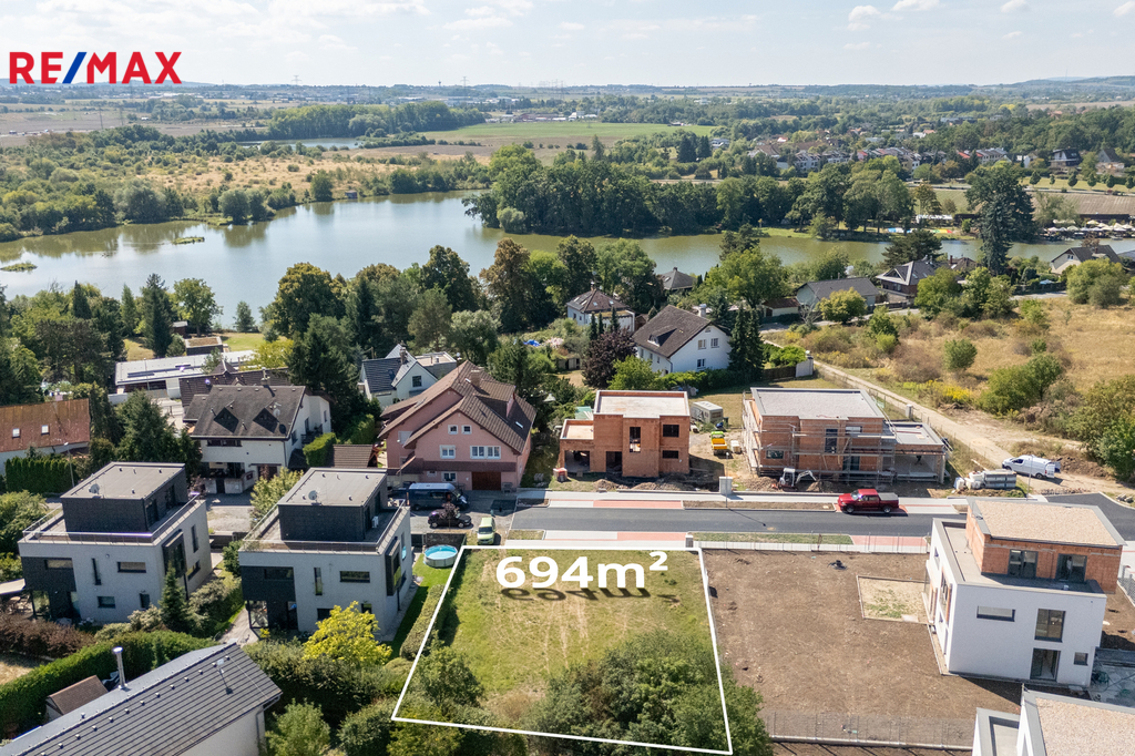 Prodej stavebního pozemku pro výstavbu rodinného domu, Praha Kunratice