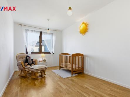 Pronájem domu/vily, 240 m²