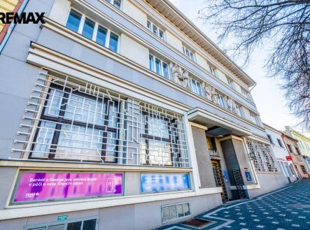 Pronájem kanceláře, 148 m²