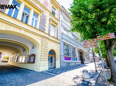 Pronájem kanceláře, 148 m²