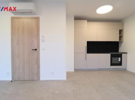 Pronájem bytu, 1+kk, 34 m²