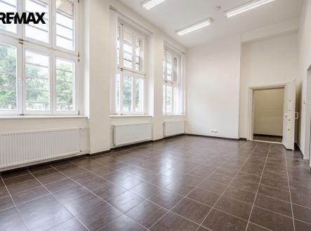 Pronájem kanceláře, 31 m²