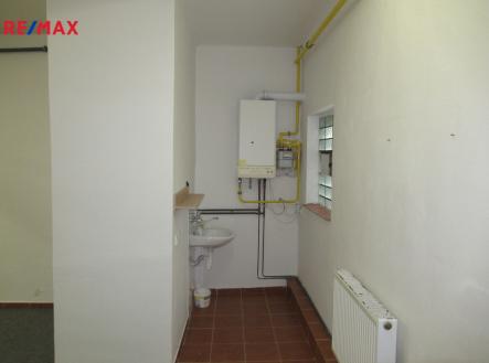 Pronájem kanceláře, 69 m²