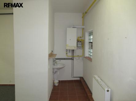 Pronájem kanceláře, 69 m²