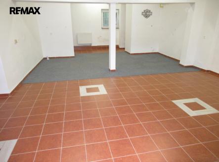 Pronájem kanceláře, 69 m²