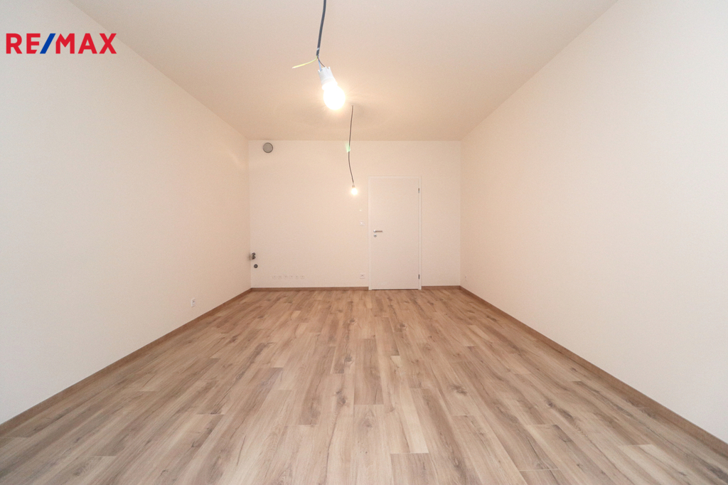 Obývací pokoj + kk