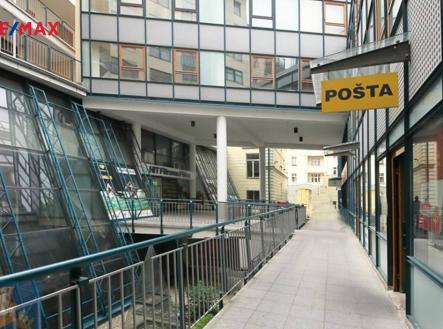 Pronájem obchodní prostor, 257 m²