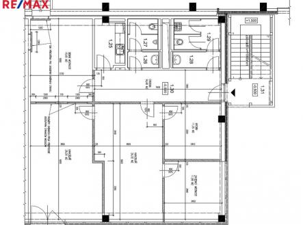 Pronájem kanceláře, 135 m²