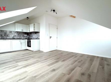 Pronájem bytu, 2+kk, 57 m² obrázek
