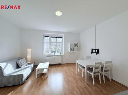 Pronájem bytu, 2+kk, 50 m²