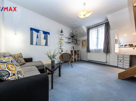 Prodej bytu, 6+1, 143 m²