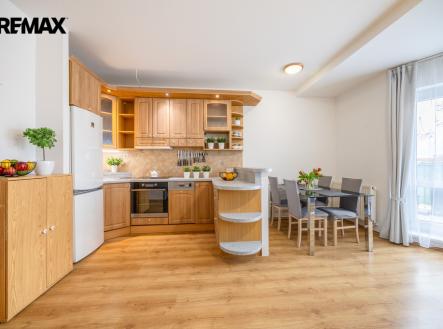 Prodej bytu, 3+kk, 74 m²