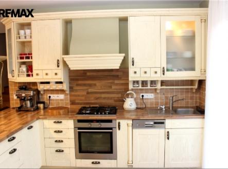 Prodej domu/vily, 271 m²