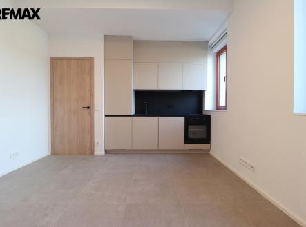 Pronájem bytu, 2+kk, 35 m²