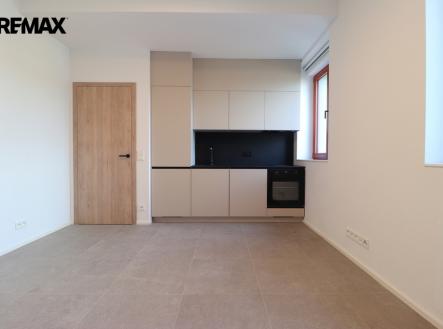 Pronájem bytu, 2+kk, 35 m²