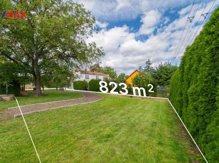 Prodej pozemku pro bydlení, 823 m²