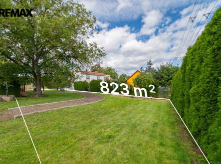Prodej pozemku pro bydlení, 823 m²