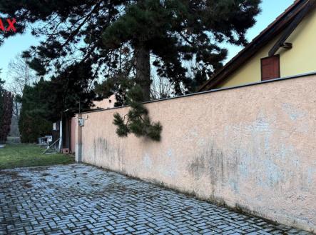 Prodej pozemku pro bydlení, 1 194 m²