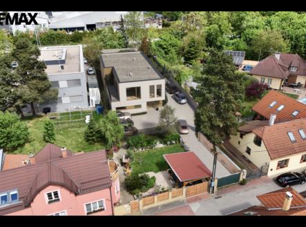 Prodej pozemku pro bydlení, 1 194 m²