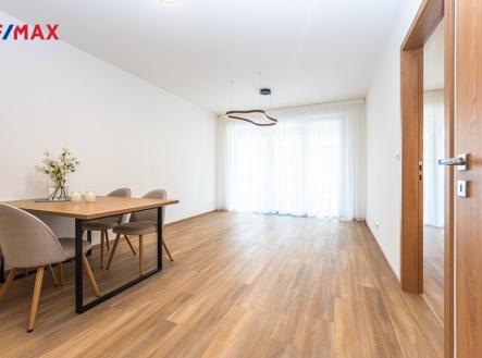 Pronájem bytu, 2+kk, 62 m²