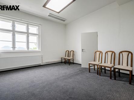 Pronájem kanceláře, 24 m²