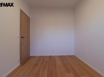 Pronájem bytu, 2+kk, 43 m²